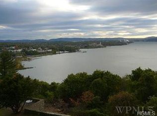 307 Chateau Rive, Peekskill, NY 10566