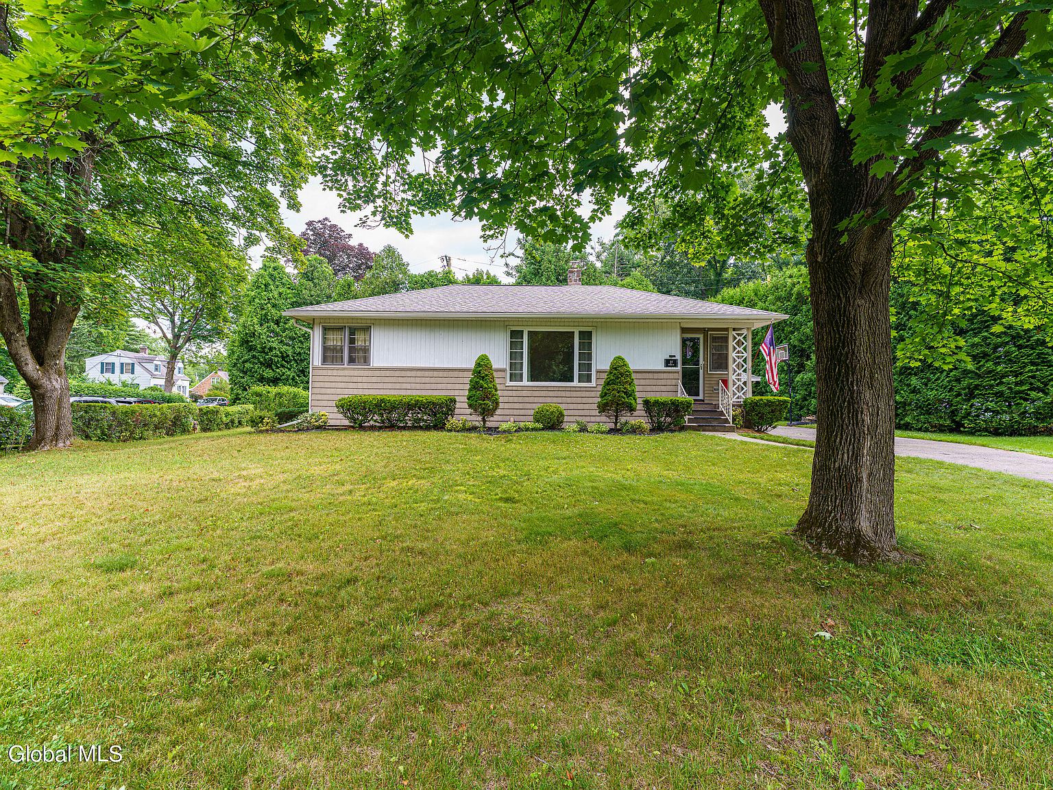 27 Bender Lane, Delmar, NY 12054 | Zillow