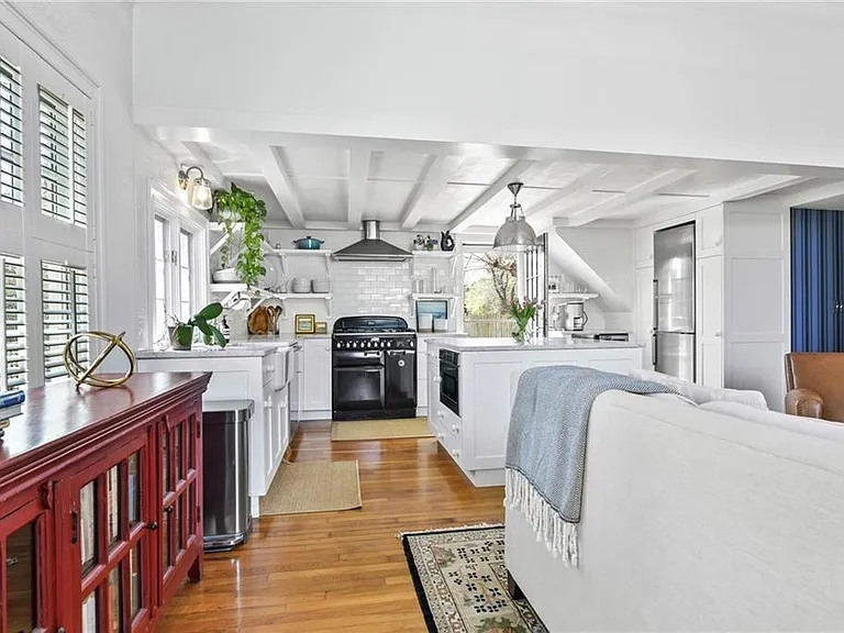 397 Gibbs Ave #CH — Photo 11
