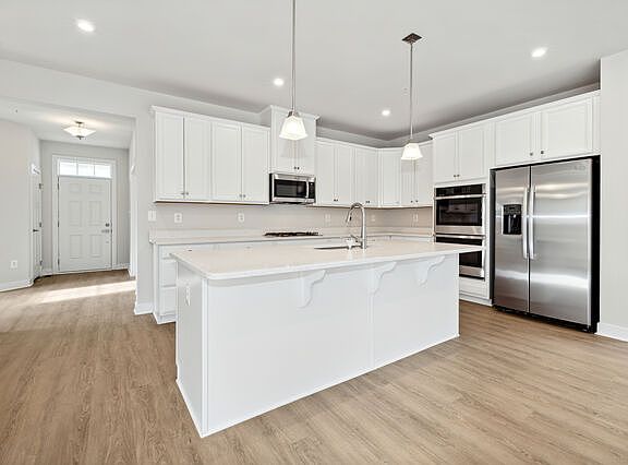 Salinger Quick Move In