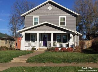 109 E 2nd St, Minneapolis, KS 67467