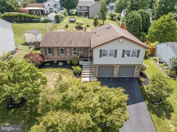 923 Union St, Birdsboro, PA 19508