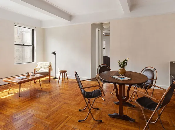 172 E 4th St APT 12I, New York, NY 10009