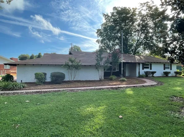 1101 Cheyenne Trl, Springdale, AR 72762