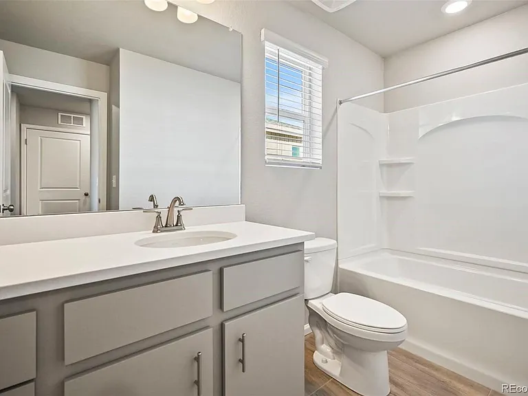 9624 Lytle Grv — Photo 20