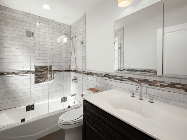 8008 Harbor View Terrace image 21 of 30