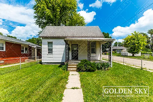 1720 S Gharkey St Photo 1 1720 S Gharkey St Photo 1