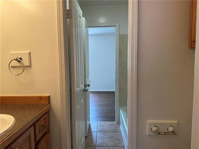 59 Carriage Ln #B — Photo 14