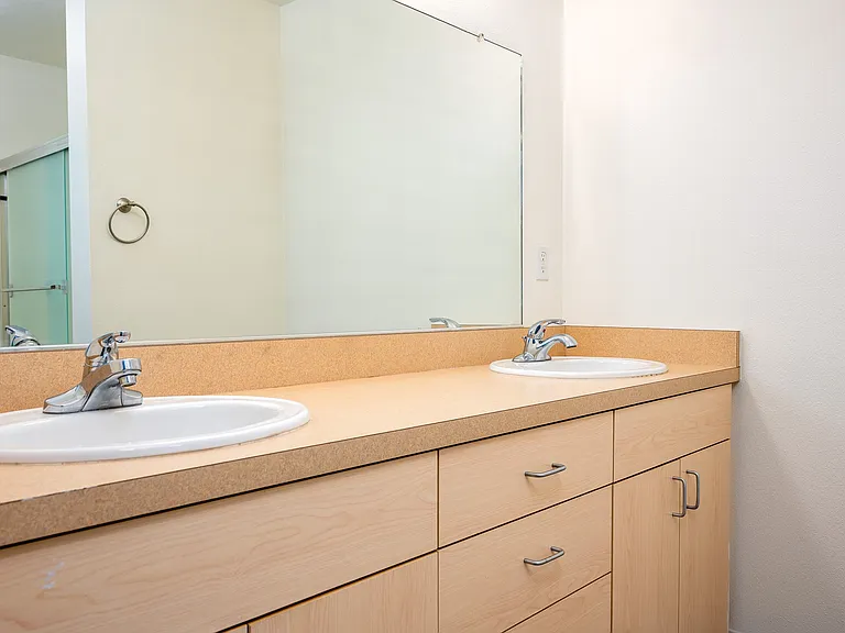 Montavilla | Bathroom