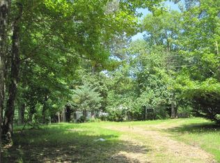 7402 Nutbush Rd, Green Bay, VA 23942