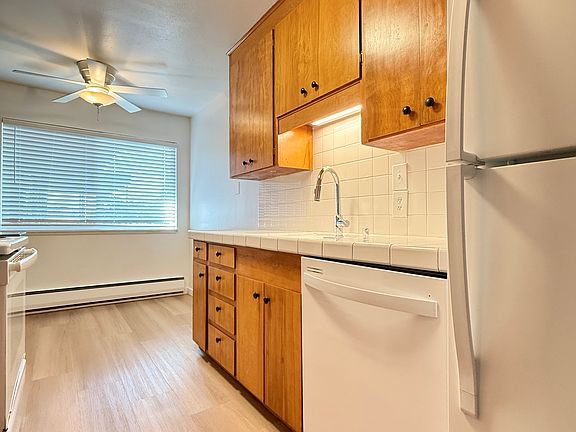 2nd image of 601 S Jackson Ave APT 10