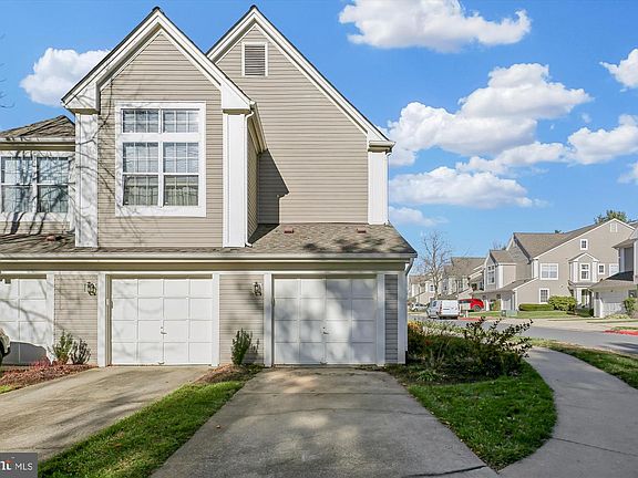 3rd image of 19932 Dunstable Cir #202