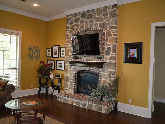 gas log fireplace