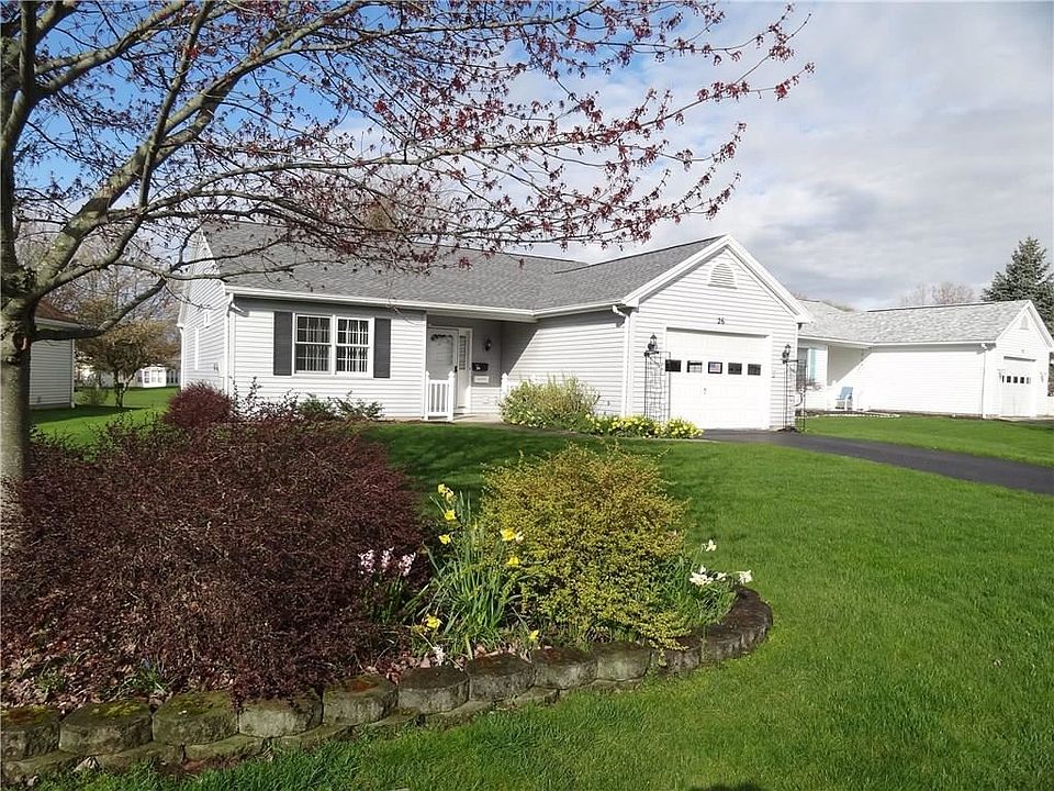 1st image of 26 College Greene Dr