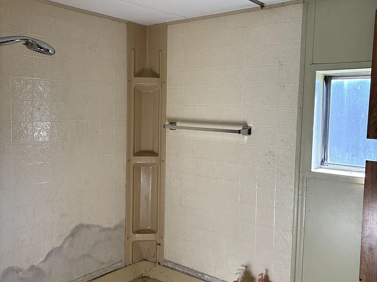 112 S Balsam Ave — Photo 5