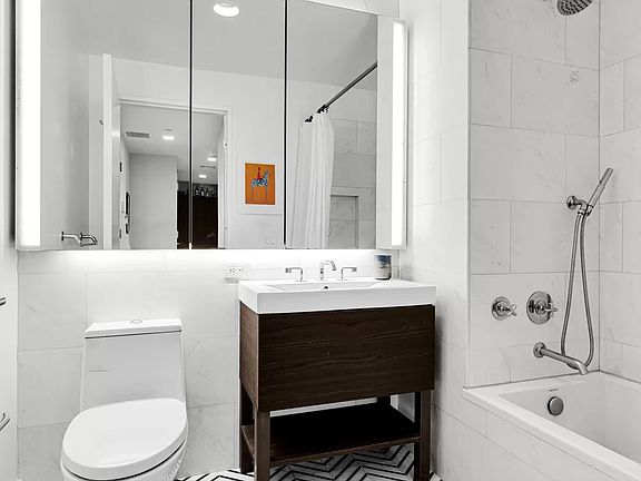 4th image of 100 Avenue A #3B