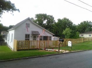 510 W Highland Rd, Johnson City, TN 37604