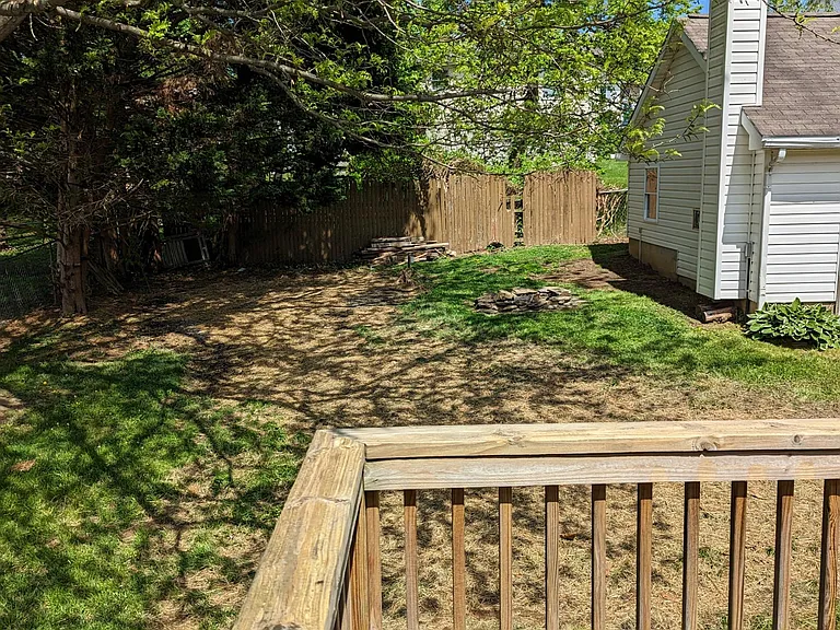 309 Gray Mount Cir — Photo 4