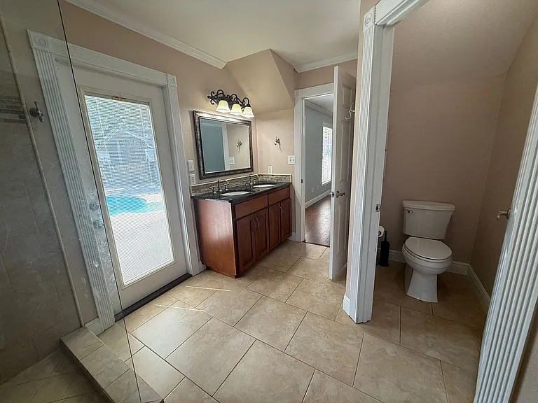 905 Poinciana Dr — Photo 21