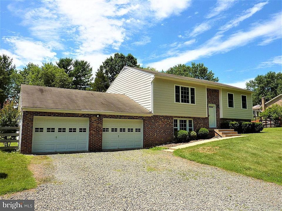 1st image of 5041 Albrecht Ln
