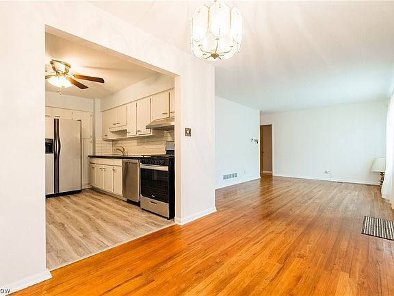 4th image of 4050 Kenneth Rd