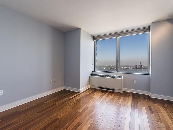 4th image of 30 Little West St Unit 27G
