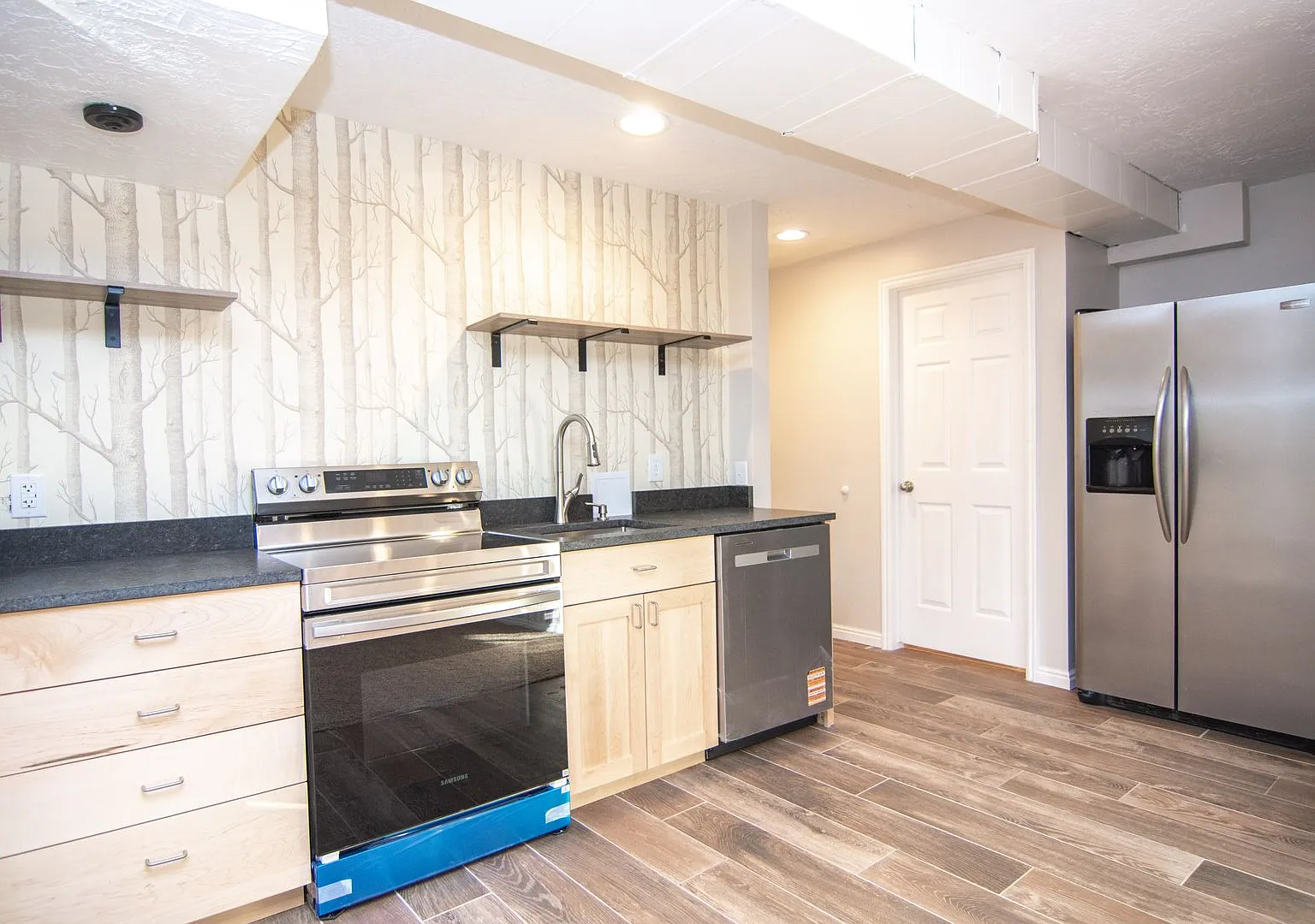 Ridgewood Condo 1 Bed Apartment W/ Pool & Clubhouse! — Photo 4