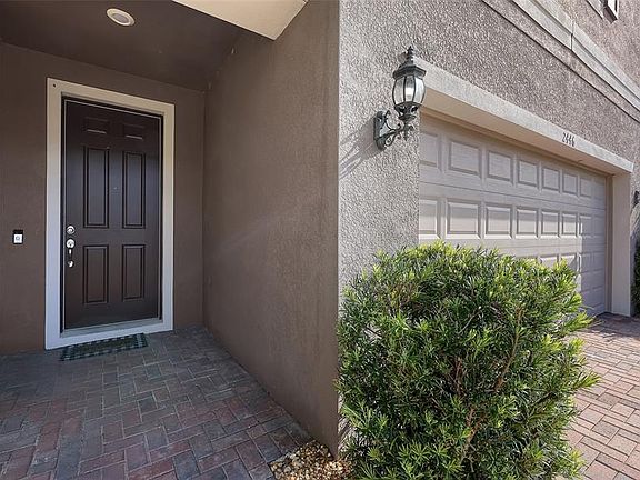 4th image of 2446 Carnation Ct