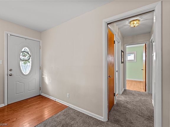 4th image of 72 Pinehurst Rd