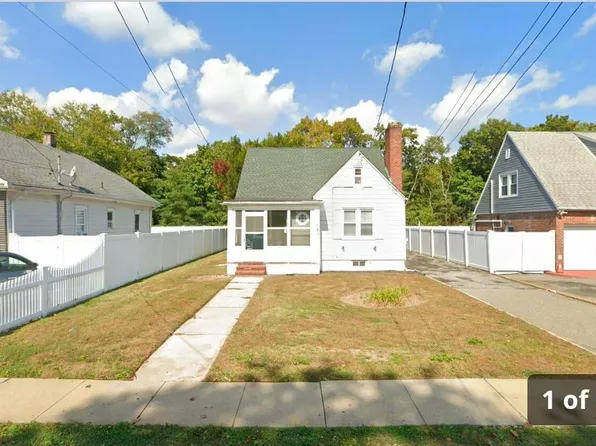 181 East Clinton Avenue, Roosevelt, NY 11575