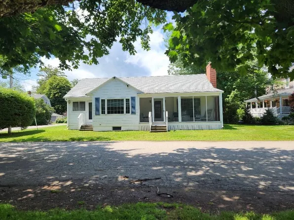 33 Ledge Road, Ogunquit, ME 03907