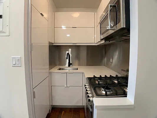 Rented by Corcoran | media 3