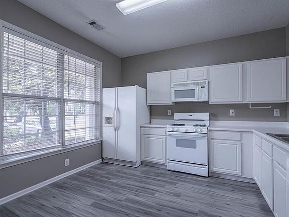 5th image of 51 Highoak Dr NE