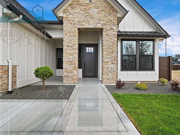 2nd image of 10642 W Lothbury Dr