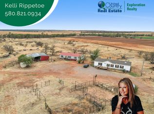 11942 E 1260th Rd, Carter, OK 73627