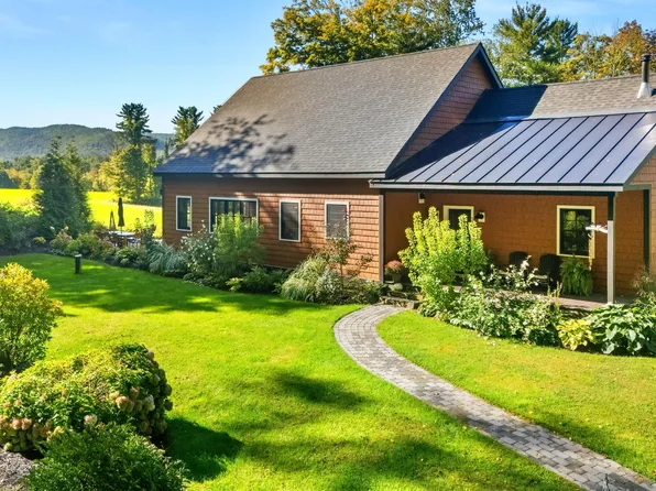 35 Phillips Rd, Great Barrington, MA 01230