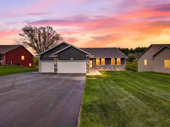 11308 N Mason Drive, Edgerton, WI 53534