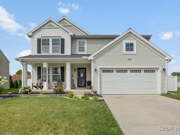 11625 Koala Bear Dr SE, Alto, MI 49302