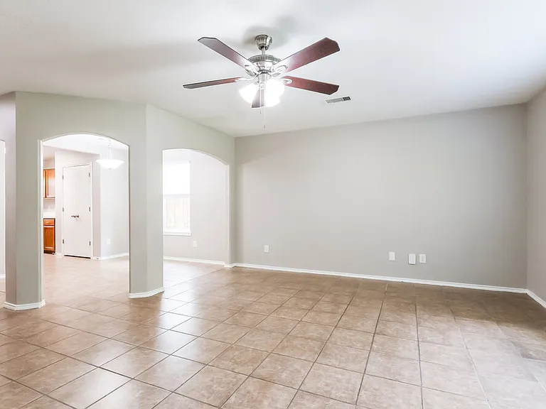 10005 Sterling Place Dr — Photo 6