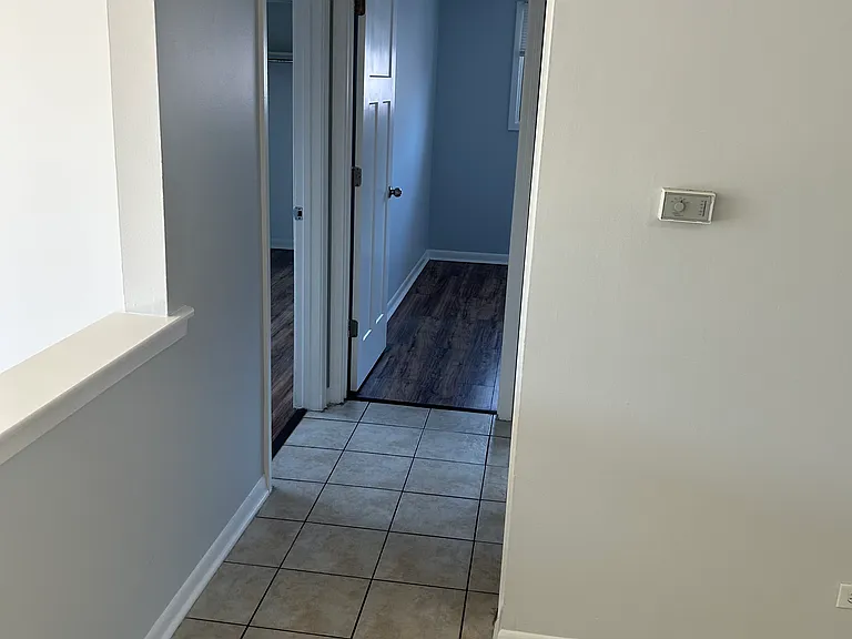 10327 McVicker Ave #3 — Photo 6