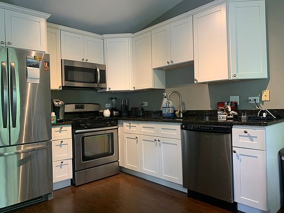 2nd image of 992 Langtry Ct APT C