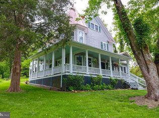 175 Rodgers Rd, Rileyville, VA 22650