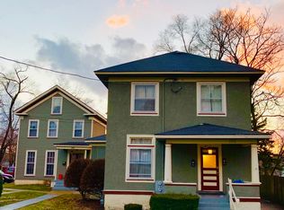 326 Raymond St #02, Elgin, IL 60120