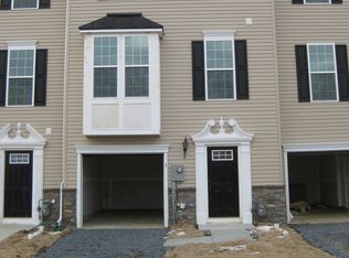 7 Pink Rose Ln, Palmer Township, PA 18045