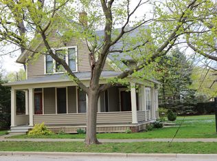 220 S 3rd St, Dundee, IL 60118