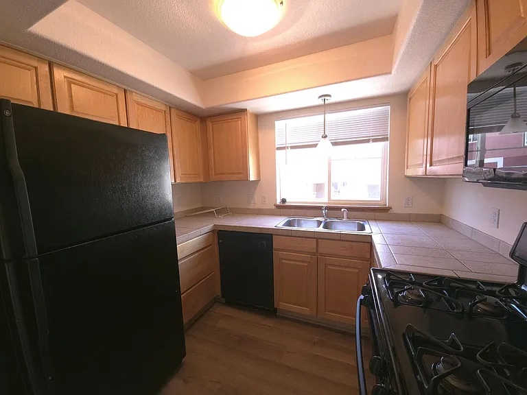 1001 Laramie Blvd #15-E — Photo 5