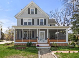101 Union St, East Walpole, MA 02032