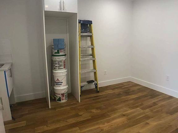 4th image of 103 Saint Marks Pl APT 2D