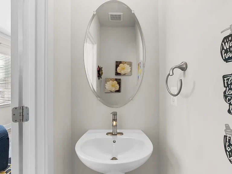 Powder room