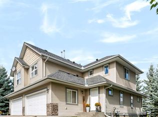 75 S Cedarwood Ln SW, Calgary, AB T2W3H4